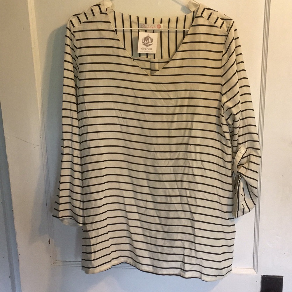 Brand new boutique striped top sz L NWT